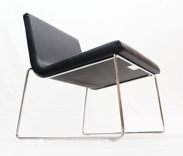 2 butacas Andrew World minimalistas