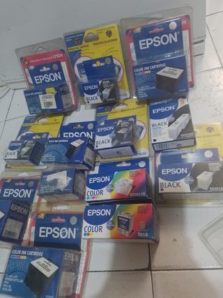 Cartuchos Epson: Tinta negra y color