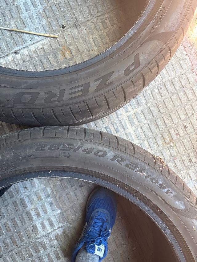 Neumáticos Pirelli P Zero 285/40 R21