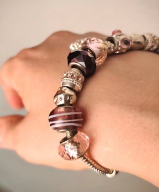Pulsera abalorios rosa-morada