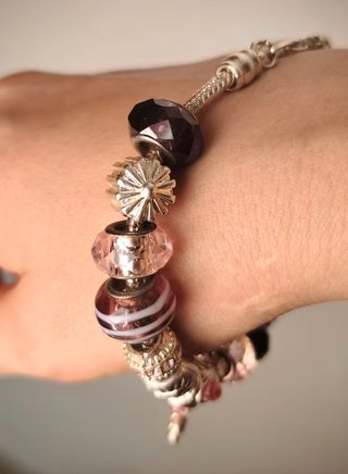 Pulsera abalorios rosa-morada
