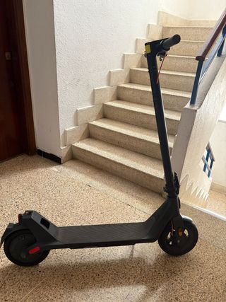 Patinete eléctrico plegable
Marca Xiaomi 
