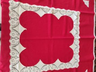 Tovaglietta thè vintage pizzo rossa