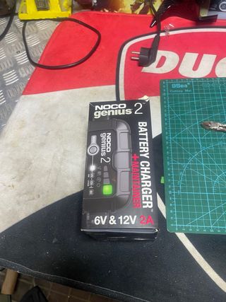 Cargador NOCO Genius2 6V-12V 2A
