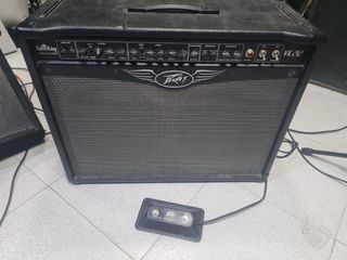 Amplificador Peavey ValveKing VK212