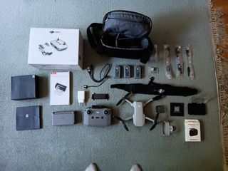 Dji Mini 2 Fly More Combo - Gris/Blanco