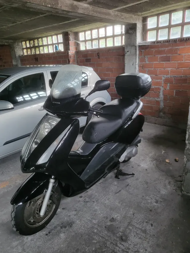 Honda SH 125cc - Scooter 28000kl