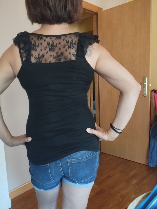 Camiseta negra sin mangas - Talla M