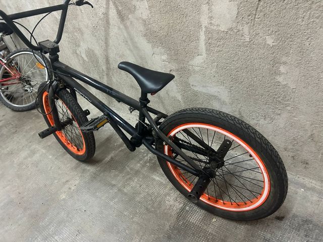 Bicicleta BMX Monty 310