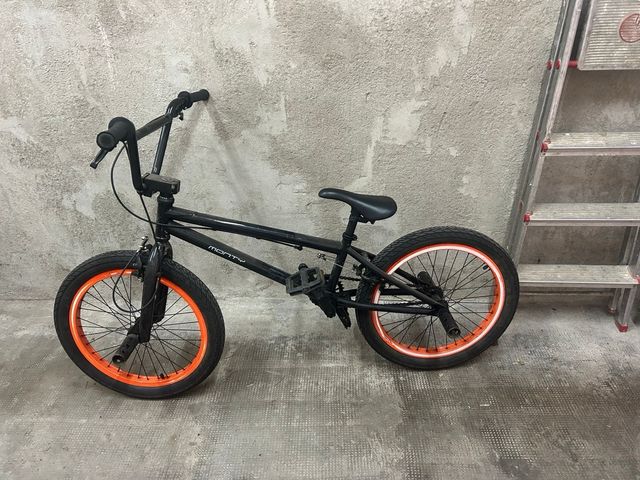 Bicicleta BMX Monty 310