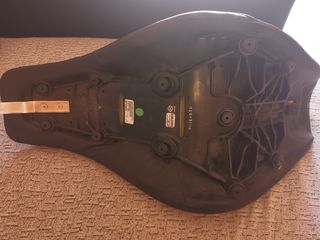 Asiento Harley Davidson Badlander