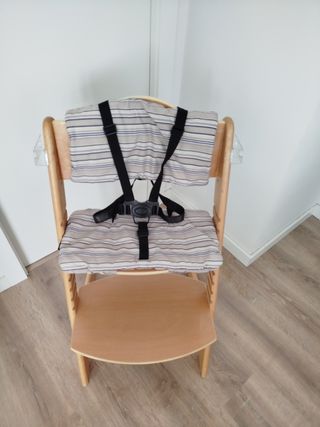 Trona bebé -  madera
Marca Premaman
