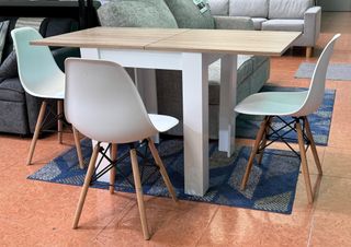 Mesa comedor extensible + 4 sillas