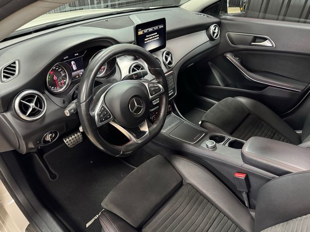 Mercedes-Benz Clase CLA Shooting Brake 200 CDI 136
