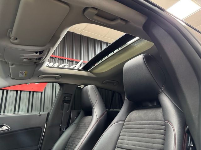 Mercedes-Benz Clase CLA Shooting Brake 200 CDI 136