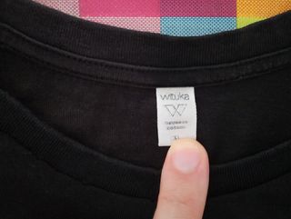 Camiseta negra Wituka XL astronauta