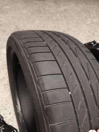 Potenza 215 40 R17 Bridgestone - 2 neumáticos
