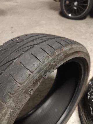 Potenza 215 40 R17 Bridgestone - 2 neumáticos