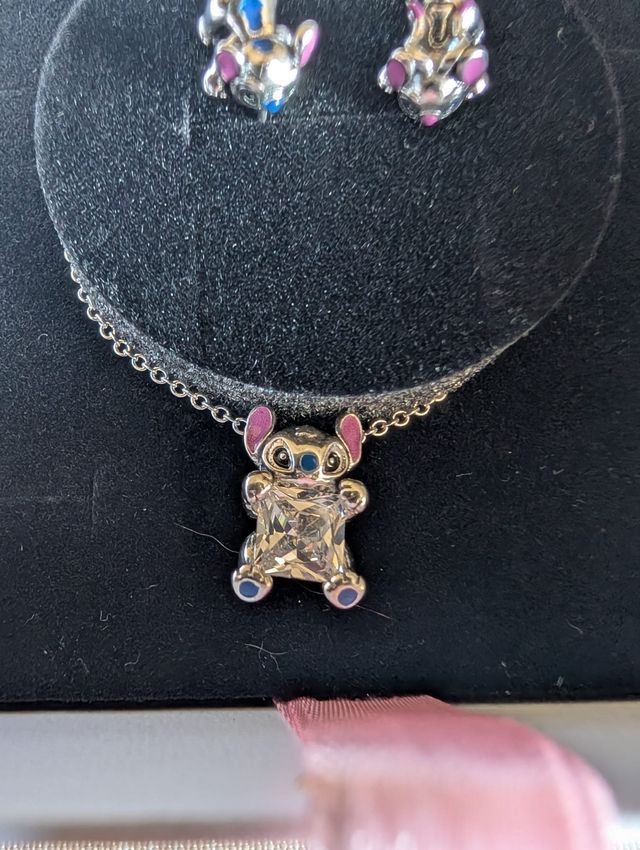 Collar y pendientes inspirados en Pandora Stitch