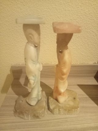 2 figuras de alabastro
