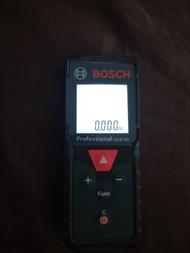 Bosch GLM 40 - Medidor láser