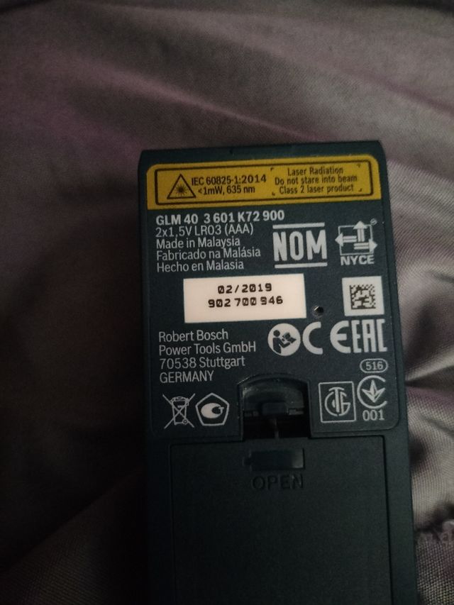 Bosch GLM 40 - Medidor láser