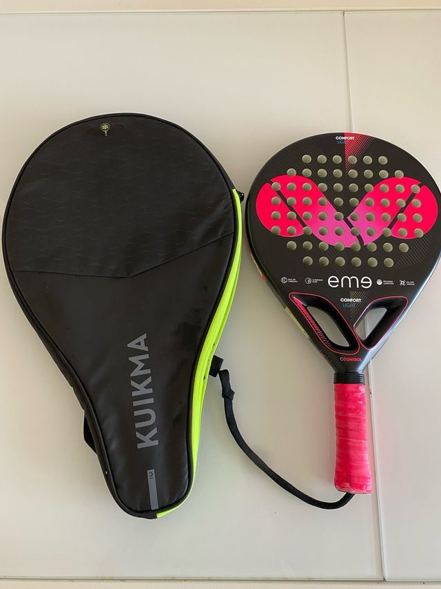 Pala de pádel EME Confort Light color negro y rosa