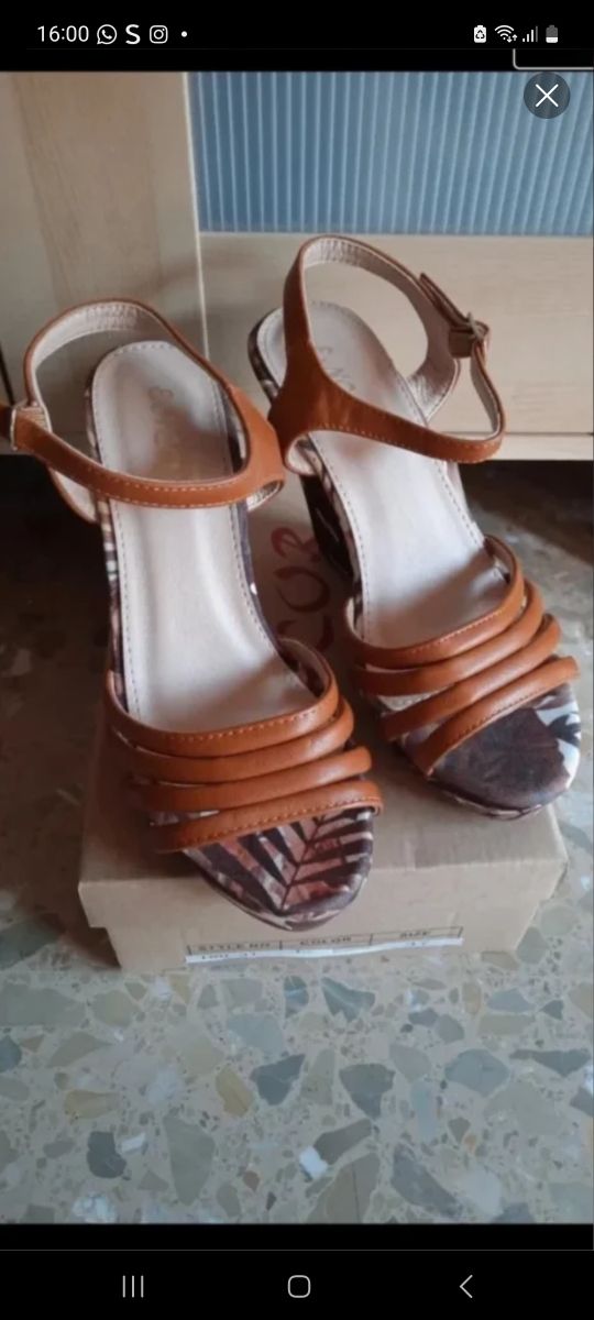 Sandalias cuña marrón nº 37