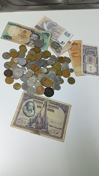 Monedas, billetes y sellos antiguos