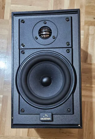 Altavoces CELESTION negros