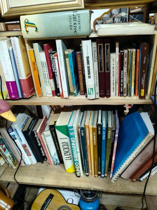 2.000 Libros, videos, DVD, Discos...