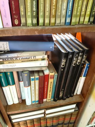 2.000 Libros, videos, DVD, Discos...