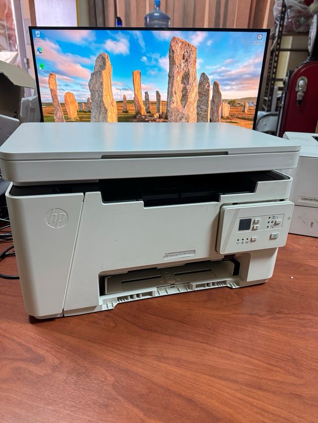 Impresora HP LaserJet M26a Blanca