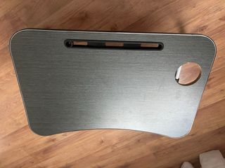 Mesa portátil - Cómoda y práctica