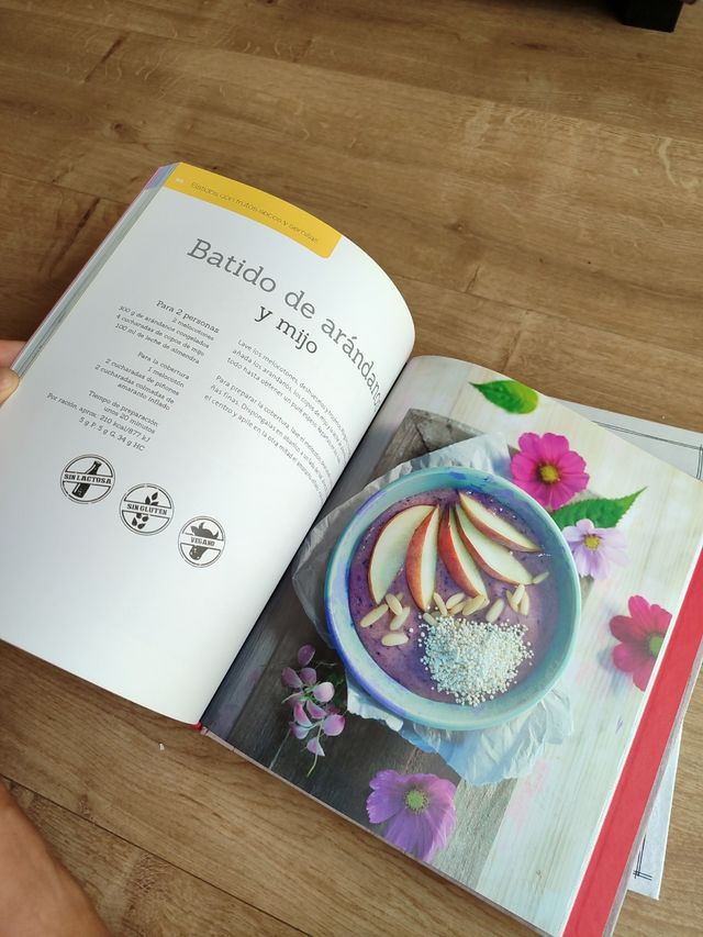 Smoothie Bowls: Libro de recetas (¡Come sano!) ...