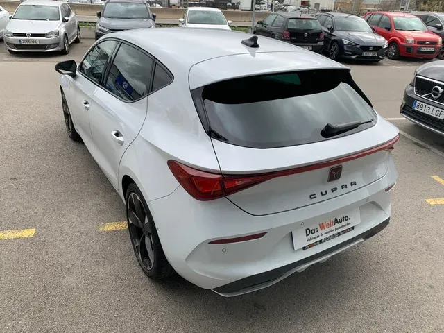CUPRA Leon 2024