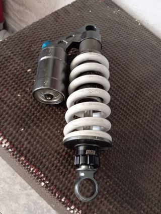 Amortiguador trasero regulable pit bike