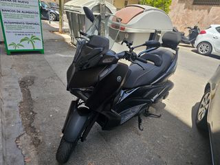 Yamaha XMAX 125 Tech MAX DARK 2024