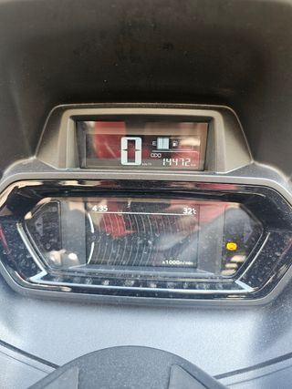 Yamaha XMAX 125 Tech MAX DARK 2024