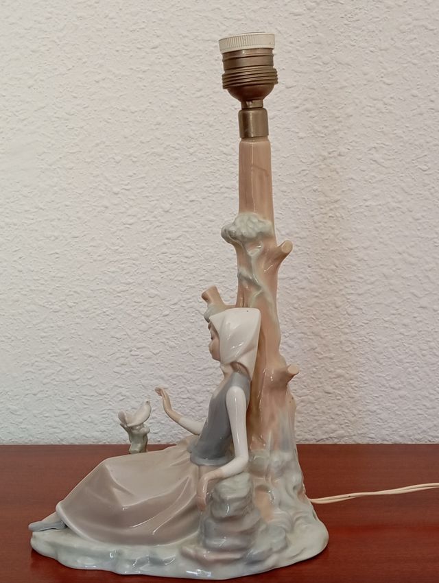 Lâmpada Lladró Menina com Pássaro