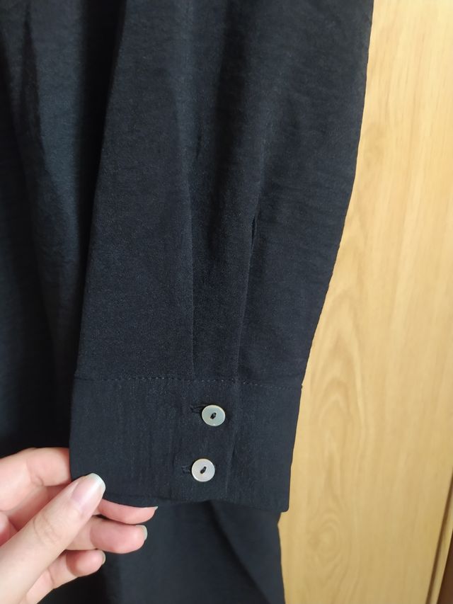 Vestido negro manga larga