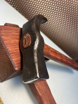 Maza y martillo carpintero