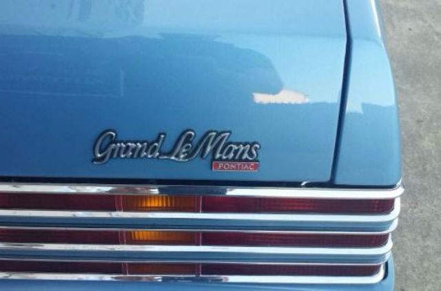 Pontiac GRAND LEMANS V8 1980