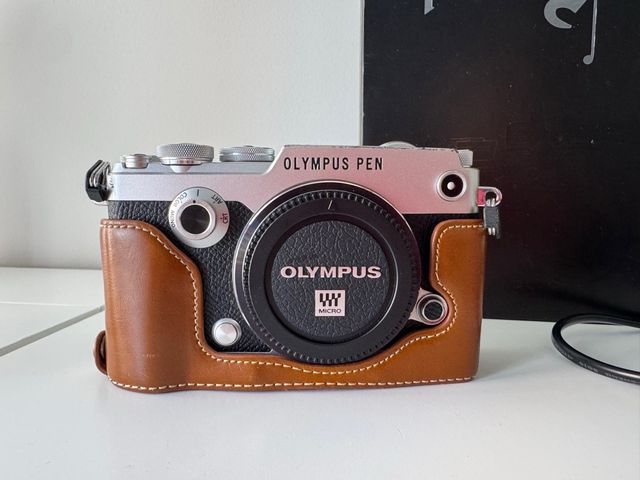 Olympus Pen F - Cámara