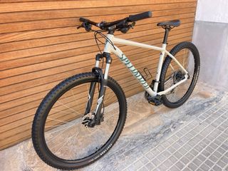 Bicicleta SPECIALIZED ROCKHOPPER MTB 29