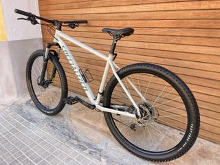 Bicicleta SPECIALIZED ROCKHOPPER MTB 29