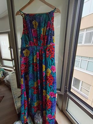 Vestido largo estampado talla grande 