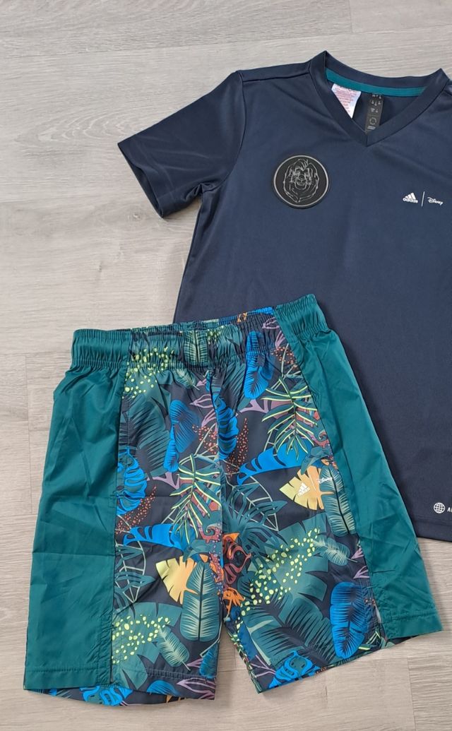 Conjunto Adidas Rey León niño