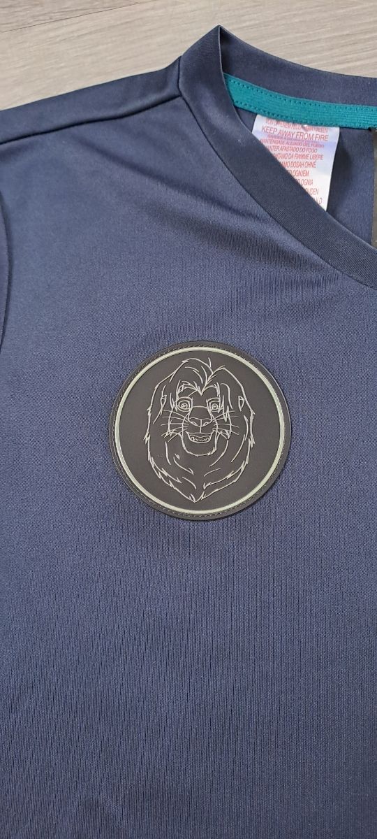 Conjunto Adidas Rey León niño