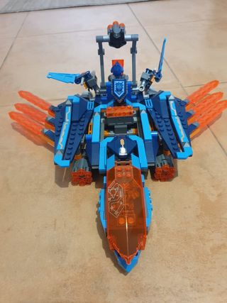 Lego Nexo Knights Falcon Fighter